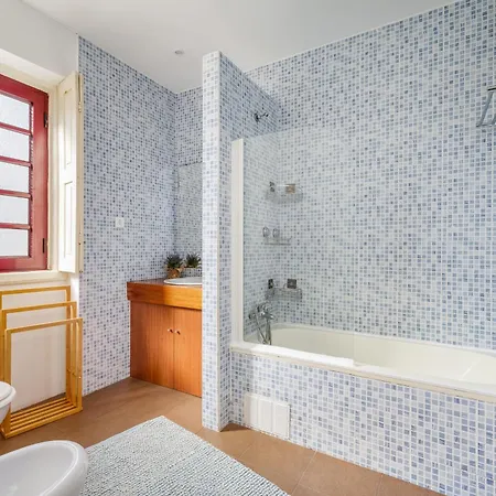 بيت ضيافة Casa Vitorino Damasio 139 *